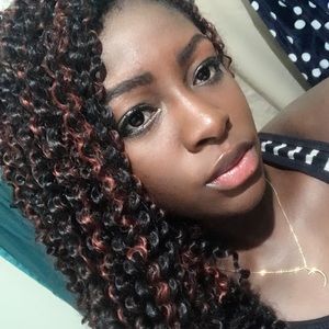 Meet your Posher, Diane